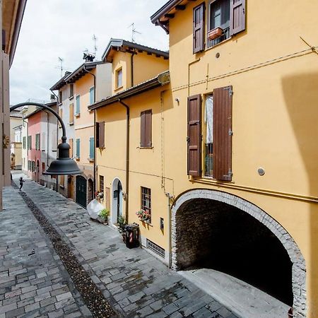 La Casa Sulle Mura Montecchio Emilia Kültér fotó